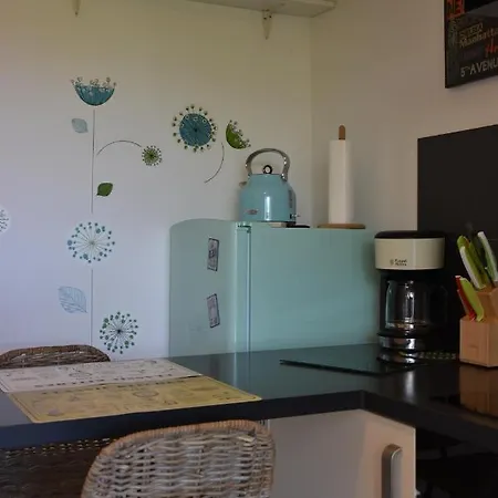 Paris Apartment Njivice