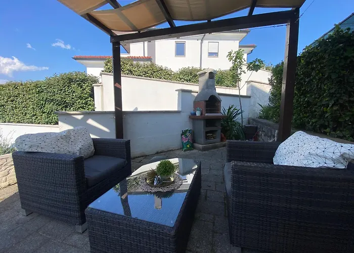 Apartman Paris Njivice