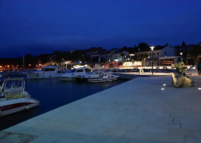 Apartman Paris Njivice